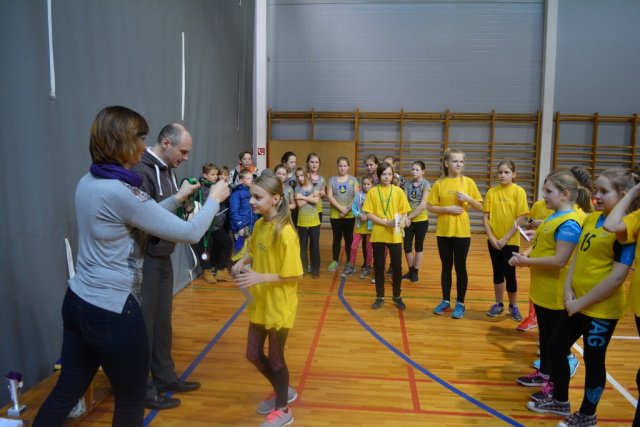 Valmieras pilsētas un starpnovadu skolēnu spēles tautas bumbā